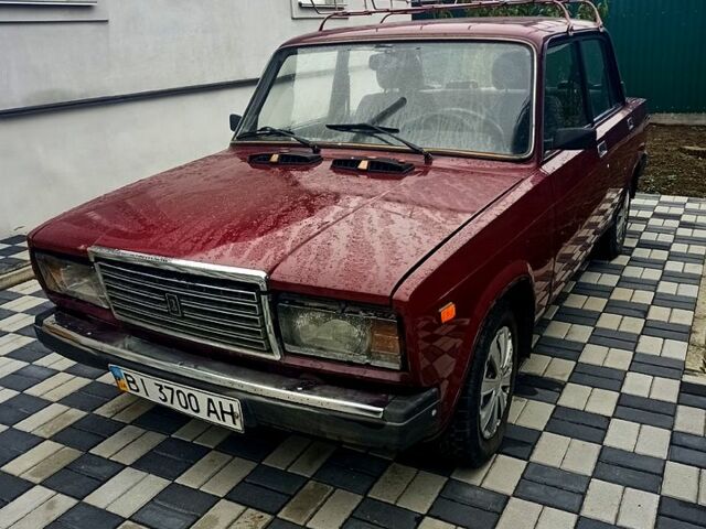 Красный ВАЗ 2107, объемом двигателя 1.6 л и пробегом 0 тыс. км за 1250 $, фото 1 на Automoto.ua