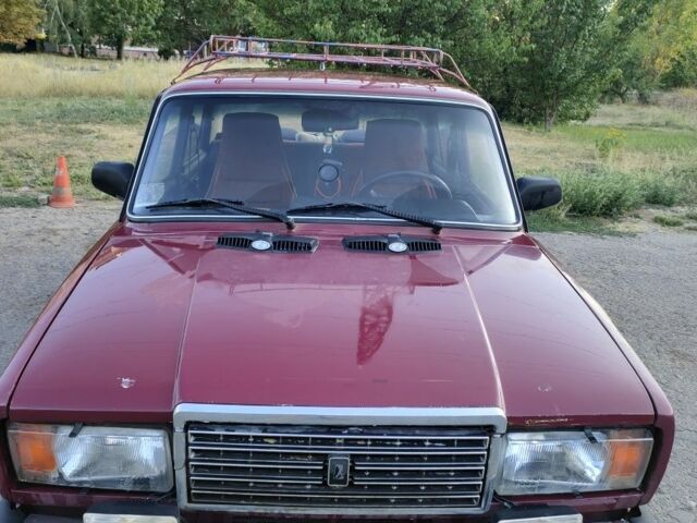 Красный ВАЗ 2107, объемом двигателя 1.5 л и пробегом 64 тыс. км за 855 $, фото 1 на Automoto.ua