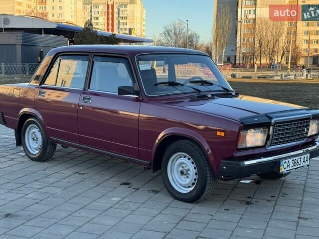 Червоний ВАЗ 2107, об'ємом двигуна 1.5 л та пробігом 29 тис. км за 2999 $, фото 1 на Automoto.ua