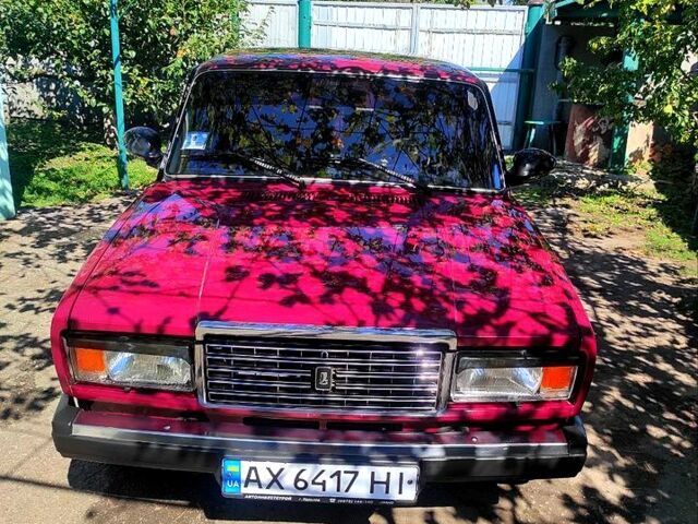 Красный ВАЗ 2107, объемом двигателя 1.5 л и пробегом 0 тыс. км за 1690 $, фото 1 на Automoto.ua