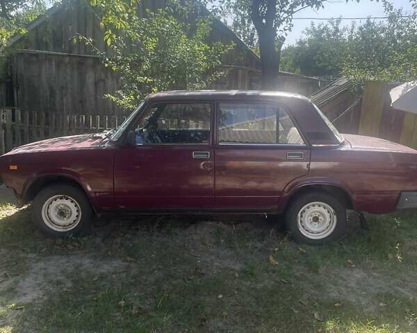 ВАЗ 2107 2004 в Вышгороде на Automoto.ua Красный ВАЗ 2107, объемом двигателя 1.5 л и пробегом 119 тыс. км за 1500 $, фото 1 на Automoto.ua
