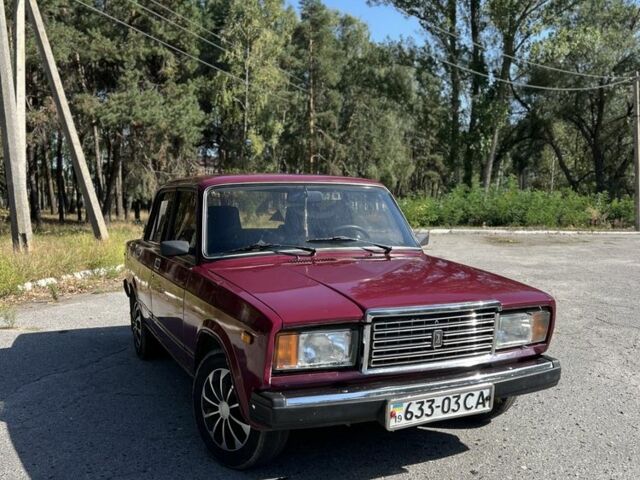 Красный ВАЗ 2107, объемом двигателя 1.5 л и пробегом 3 тыс. км за 1050 $, фото 1 на Automoto.ua