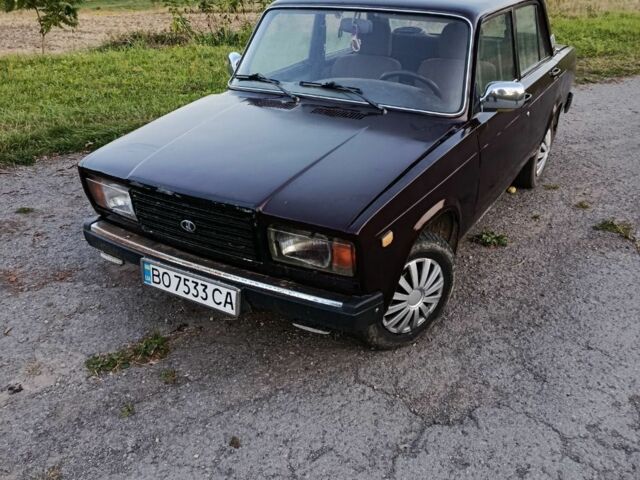 Красный ВАЗ 2107, объемом двигателя 1.5 л и пробегом 155 тыс. км за 850 $, фото 1 на Automoto.ua
