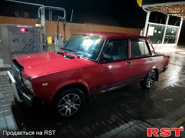 Червоний ВАЗ 2107, об'ємом двигуна 1.6 л та пробігом 0 тис. км за 900 $, фото 1 на Automoto.ua