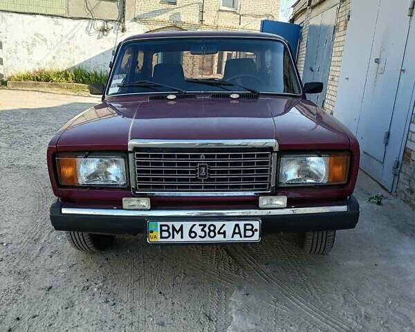 Красный ВАЗ 2107, объемом двигателя 1.45 л и пробегом 92 тыс. км за 2000 $, фото 1 на Automoto.ua
