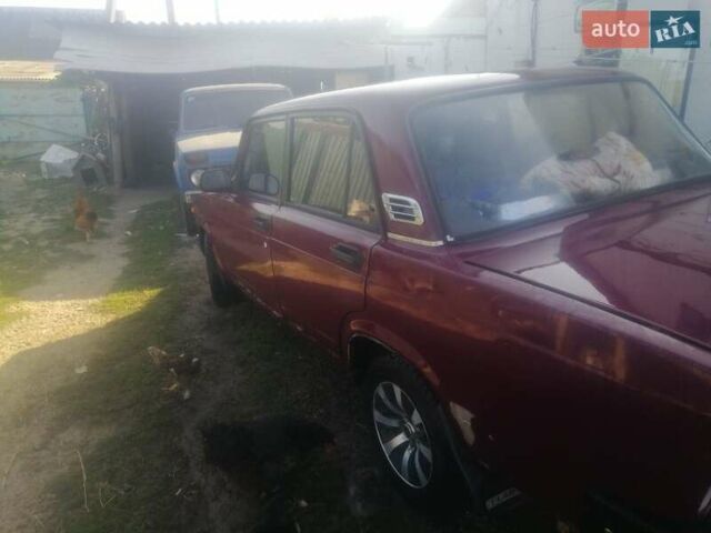 Красный ВАЗ 2107, объемом двигателя 1.5 л и пробегом 73 тыс. км за 1350 $, фото 1 на Automoto.ua