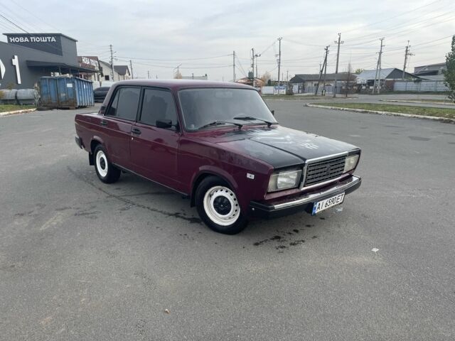 Червоний ВАЗ 2107, об'ємом двигуна 1.5 л та пробігом 84 тис. км за 1100 $, фото 1 на Automoto.ua