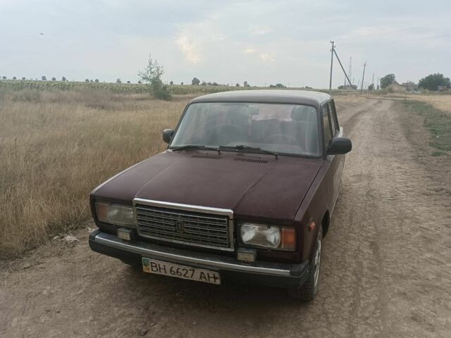 Красный ВАЗ 2107, объемом двигателя 0 л и пробегом 450 тыс. км за 1000 $, фото 1 на Automoto.ua