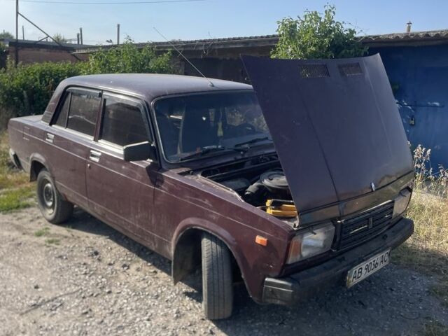 Красный ВАЗ 2107, объемом двигателя 1.5 л и пробегом 3 тыс. км за 700 $, фото 1 на Automoto.ua