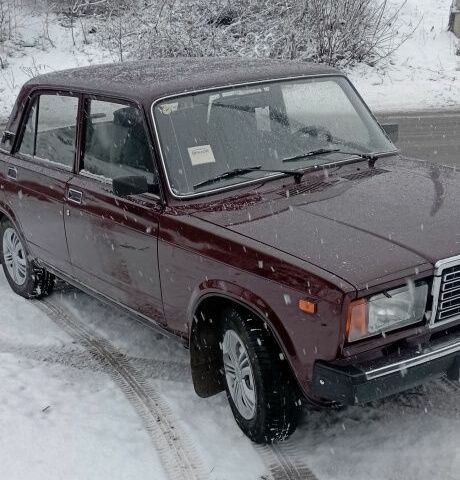 Красный ВАЗ 2107, объемом двигателя 0 л и пробегом 120 тыс. км за 1545 $, фото 1 на Automoto.ua