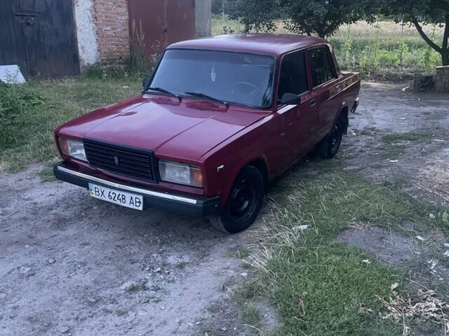 Червоний ВАЗ 2107, об'ємом двигуна 1.5 л та пробігом 200 тис. км за 750 $, фото 1 на Automoto.ua