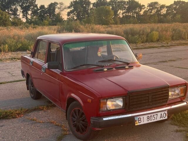 Червоний ВАЗ 2107, об'ємом двигуна 0 л та пробігом 108 тис. км за 831 $, фото 1 на Automoto.ua