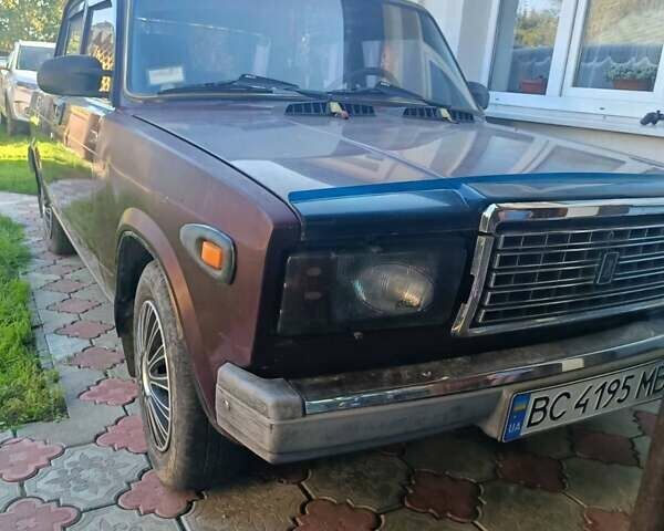 Красный ВАЗ 2107, объемом двигателя 1.5 л и пробегом 140 тыс. км за 1300 $, фото 1 на Automoto.ua