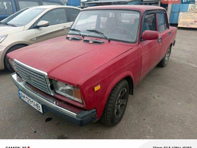 Червоний ВАЗ 2107, об'ємом двигуна 1.5 л та пробігом 170 тис. км за 1350 $, фото 1 на Automoto.ua