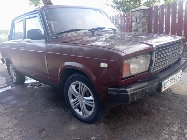 Красный ВАЗ 2107, объемом двигателя 1.5 л и пробегом 81 тыс. км за 650 $, фото 1 на Automoto.ua