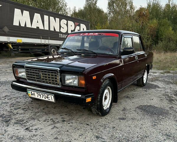 ВАЗ 2107 2005 у Камінь-Каширський на Automoto.ua Червоний ВАЗ 2107, об'ємом двигуна 1.5 л та пробігом 85 тис. км за 700 $, фото 1 на Automoto.ua