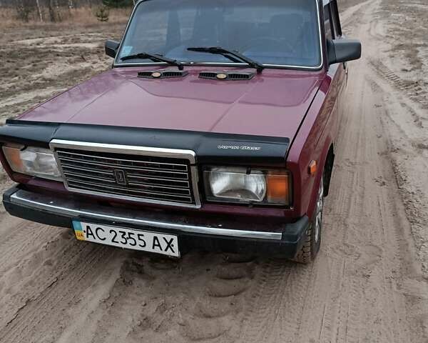 Красный ВАЗ 2107, объемом двигателя 0 л и пробегом 100 тыс. км за 1300 $, фото 1 на Automoto.ua