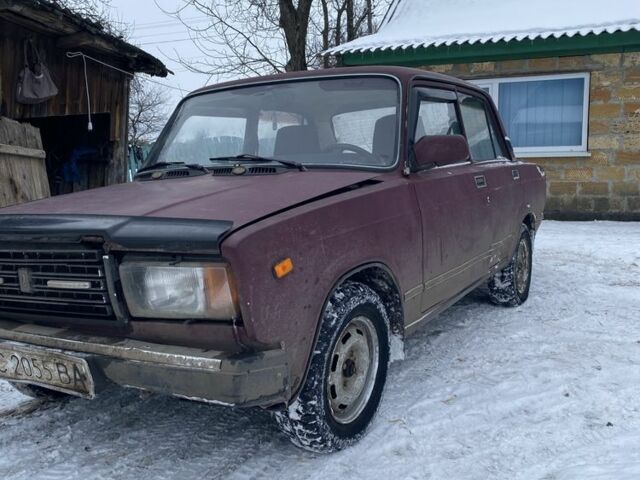 Червоний ВАЗ 2107, об'ємом двигуна 1.5 л та пробігом 3 тис. км за 350 $, фото 1 на Automoto.ua