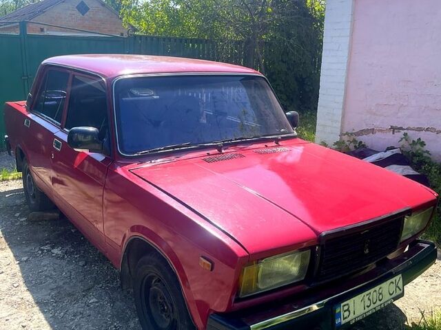 Красный ВАЗ 2107, объемом двигателя 1.6 л и пробегом 74 тыс. км за 1200 $, фото 1 на Automoto.ua