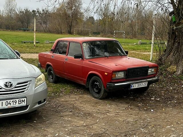Красный ВАЗ 2107, объемом двигателя 1.5 л и пробегом 77 тыс. км за 500 $, фото 1 на Automoto.ua