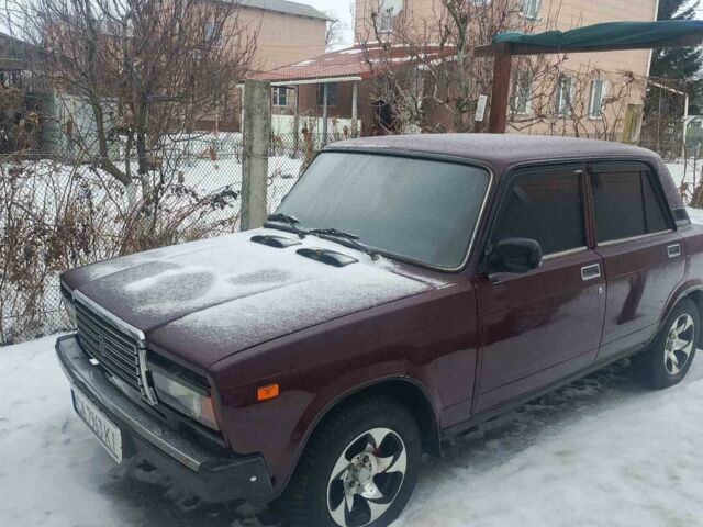 Красный ВАЗ 2107, объемом двигателя 1.5 л и пробегом 36 тыс. км за 1550 $, фото 1 на Automoto.ua