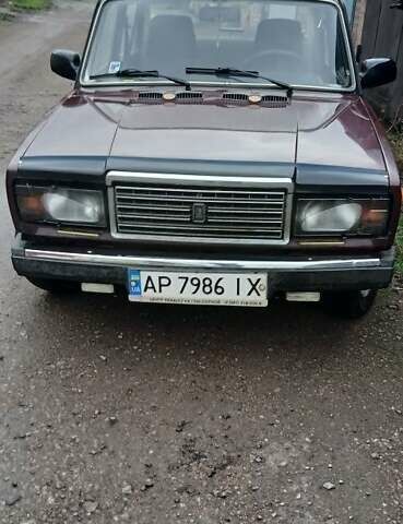 Красный ВАЗ 2107, объемом двигателя 1.5 л и пробегом 88 тыс. км за 1500 $, фото 1 на Automoto.ua