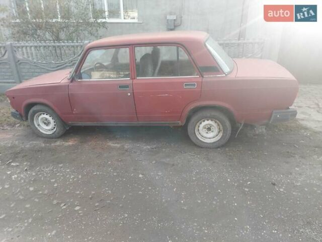 Червоний ВАЗ 2107, об'ємом двигуна 1.6 л та пробігом 85 тис. км за 900 $, фото 1 на Automoto.ua