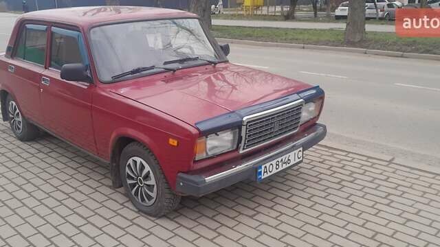 Красный ВАЗ 2107, объемом двигателя 1.5 л и пробегом 135 тыс. км за 1800 $, фото 1 на Automoto.ua