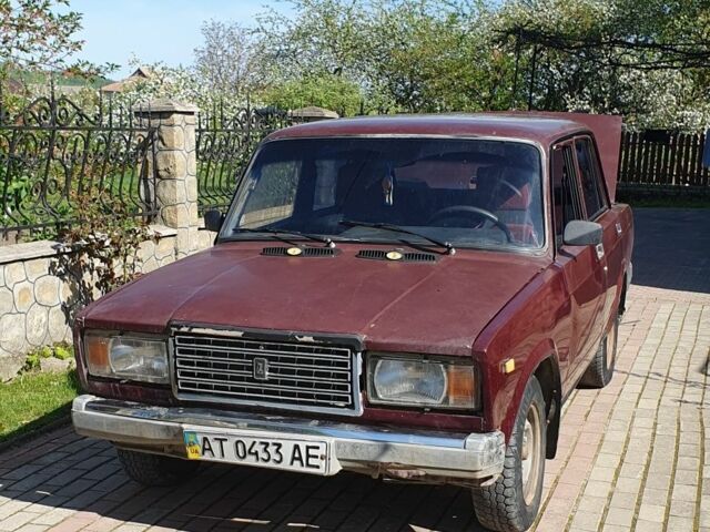 ВАЗ 2107 2006 в Богородчанах на Automoto.ua Красный ВАЗ 2107, объемом двигателя 1.5 л и пробегом 165 тыс. км за 650 $, фото 1 на Automoto.ua