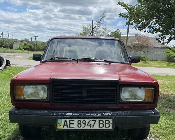Красный ВАЗ 2107, объемом двигателя 1.7 л и пробегом 268 тыс. км за 900 $, фото 1 на Automoto.ua