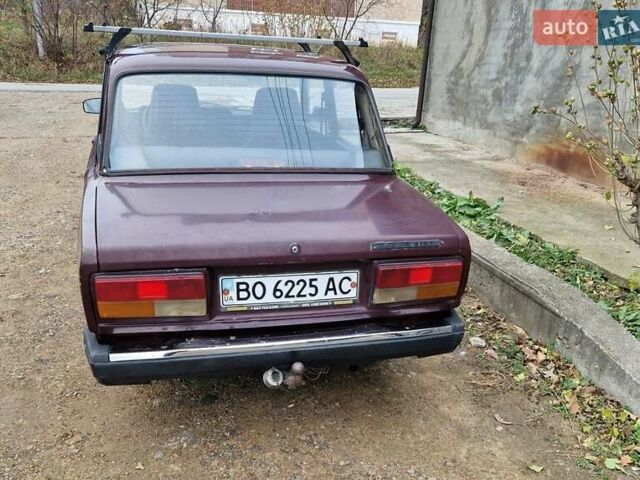 Красный ВАЗ 2107, объемом двигателя 0 л и пробегом 300 тыс. км за 1200 $, фото 1 на Automoto.ua