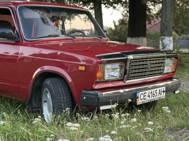 ВАЗ 2107 2006 у Чернівцях на Automoto.ua Червоний ВАЗ 2107, об'ємом двигуна 1.7 л та пробігом 30 тис. км за 1500 $, фото 1 на Automoto.ua