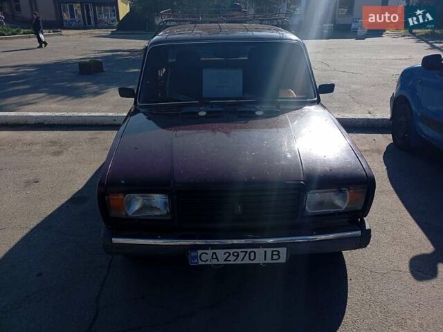 Красный ВАЗ 2107, объемом двигателя 1.46 л и пробегом 61 тыс. км за 1200 $, фото 1 на Automoto.ua