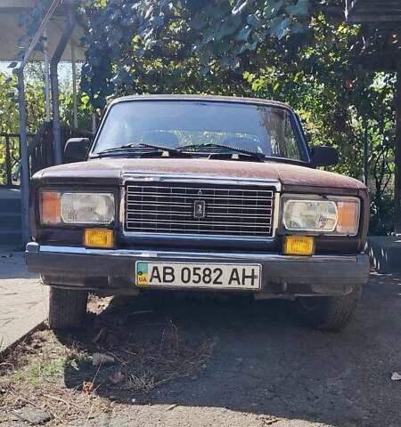 Красный ВАЗ 2107, объемом двигателя 1.5 л и пробегом 53 тыс. км за 1800 $, фото 1 на Automoto.ua