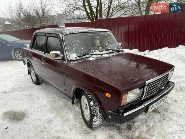 Червоний ВАЗ 2107, об'ємом двигуна 1.45 л та пробігом 126 тис. км за 1300 $, фото 1 на Automoto.ua