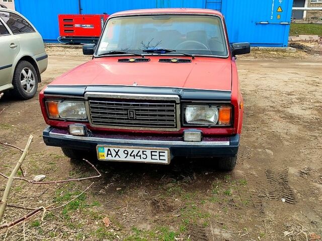 ВАЗ 2107 2007 в Изюме на Automoto.ua Красный ВАЗ 2107, объемом двигателя 1.5 л и пробегом 0 тыс. км за 1250 $, фото 1 на Automoto.ua