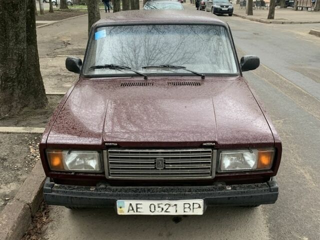 Червоний ВАЗ 2107, об'ємом двигуна 1.6 л та пробігом 299 тис. км за 2000 $, фото 1 на Automoto.ua