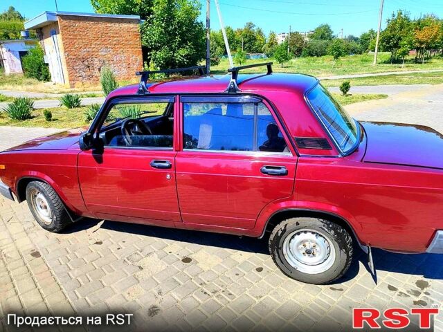 Червоний ВАЗ 2107, об'ємом двигуна 1.5 л та пробігом 600 тис. км за 1550 $, фото 1 на Automoto.ua
