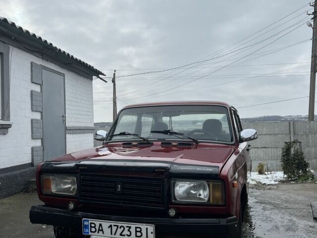 Красный ВАЗ 2107, объемом двигателя 1.5 л и пробегом 174 тыс. км за 1395 $, фото 1 на Automoto.ua