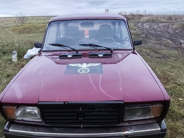 Красный ВАЗ 2107, объемом двигателя 0 л и пробегом 103 тыс. км за 1000 $, фото 1 на Automoto.ua