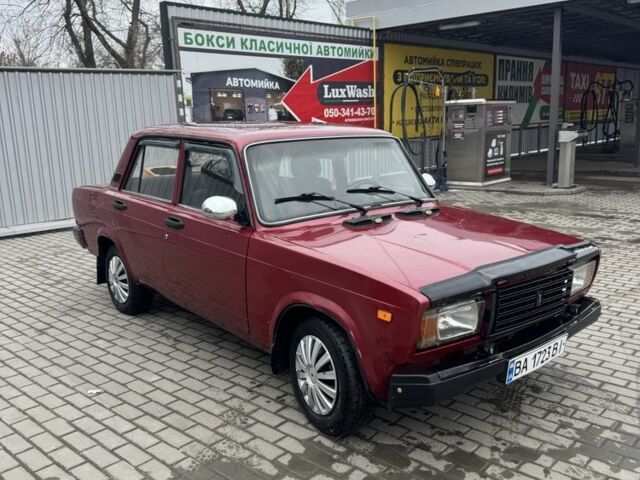 Червоний ВАЗ 2107, об'ємом двигуна 1.5 л та пробігом 200 тис. км за 1148 $, фото 1 на Automoto.ua