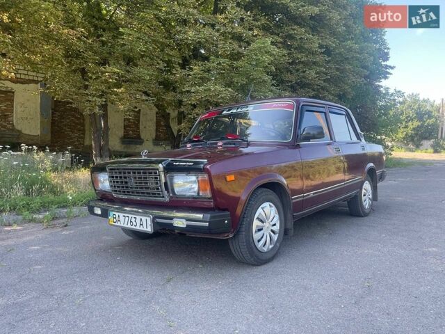 Красный ВАЗ 2107, объемом двигателя 1.5 л и пробегом 58 тыс. км за 2700 $, фото 1 на Automoto.ua