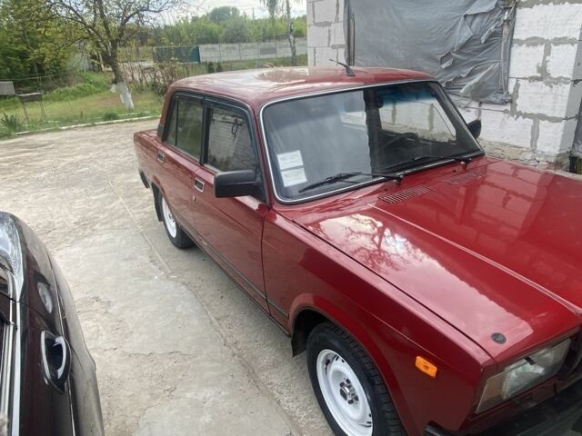 Красный ВАЗ 2107, объемом двигателя 1.6 л и пробегом 55 тыс. км за 1550 $, фото 1 на Automoto.ua