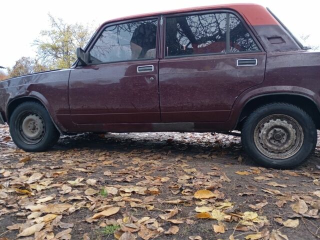 Красный ВАЗ 2107, объемом двигателя 0 л и пробегом 2 тыс. км за 544 $, фото 1 на Automoto.ua