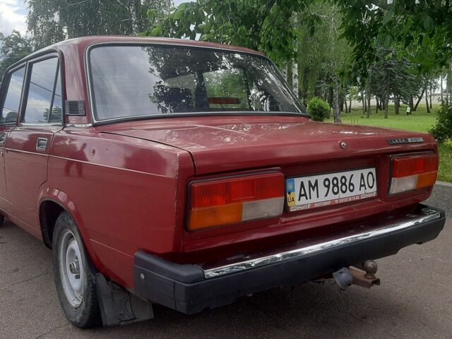 Красный ВАЗ 2107, объемом двигателя 1.5 л и пробегом 51 тыс. км за 1450 $, фото 1 на Automoto.ua