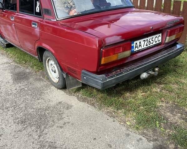 Красный ВАЗ 2107, объемом двигателя 1.6 л и пробегом 180 тыс. км за 1500 $, фото 1 на Automoto.ua