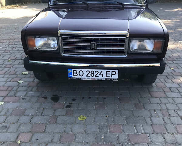 Красный ВАЗ 2107, объемом двигателя 1.57 л и пробегом 90 тыс. км за 1450 $, фото 1 на Automoto.ua