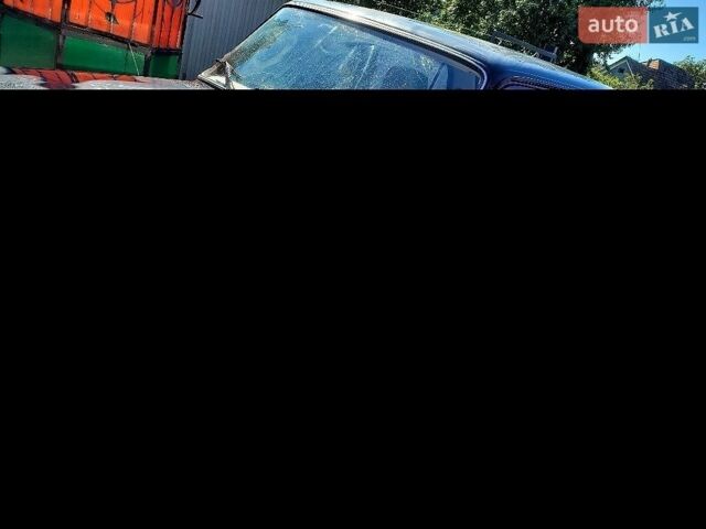 Красный ВАЗ 2107, объемом двигателя 0 л и пробегом 156 тыс. км за 1999 $, фото 1 на Automoto.ua