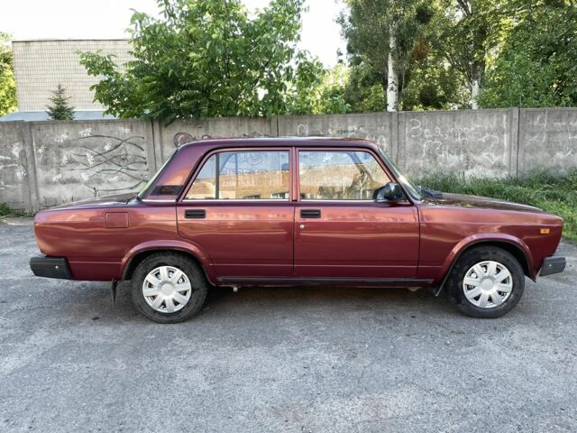 Красный ВАЗ 2107, объемом двигателя 0 л и пробегом 1 тыс. км за 2600 $, фото 1 на Automoto.ua