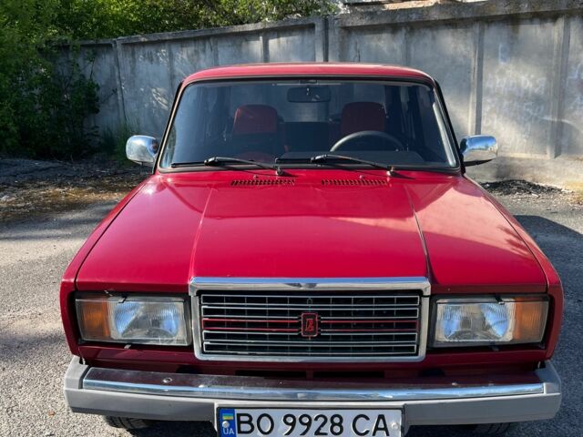 Красный ВАЗ 2107, объемом двигателя 1.5 л и пробегом 177 тыс. км за 1750 $, фото 1 на Automoto.ua